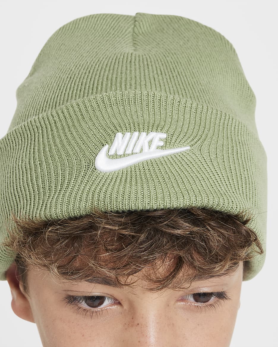 Nike Peak Older Kids Beanie. Nike UK